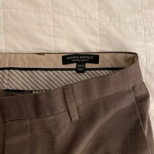 Banana Republic dress pants. Tailored Slim Fit - 32x32